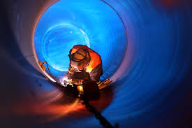 Segurança e Saúde nos Trabalhos em Espaços Confinados.