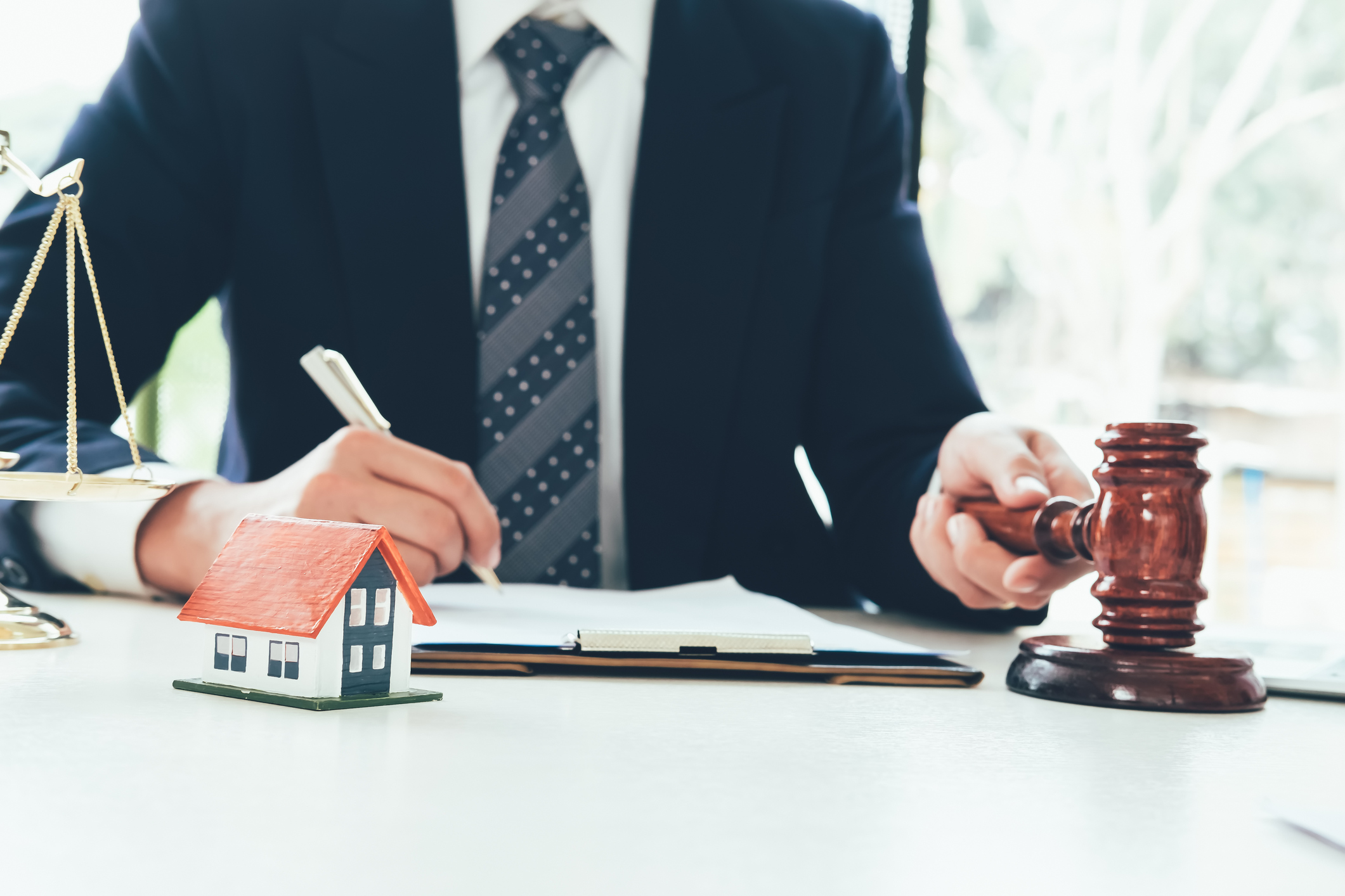 Curso Curso Licitações e Contratos